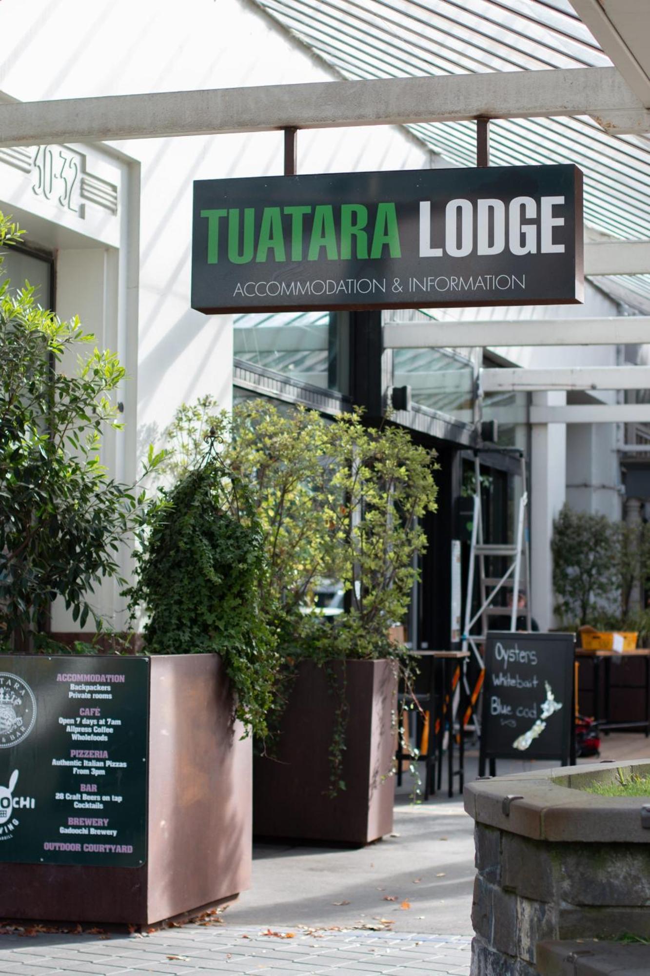 Hostel Tuatara *